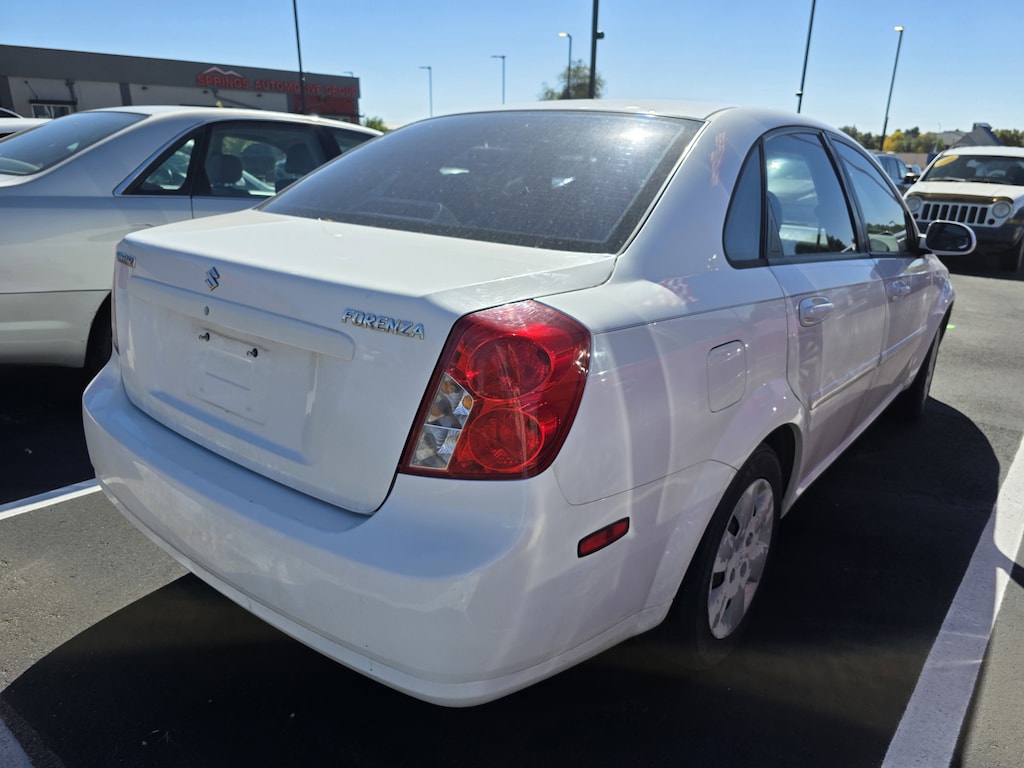 Used 2007 Suzuki Forenza Base Sedan