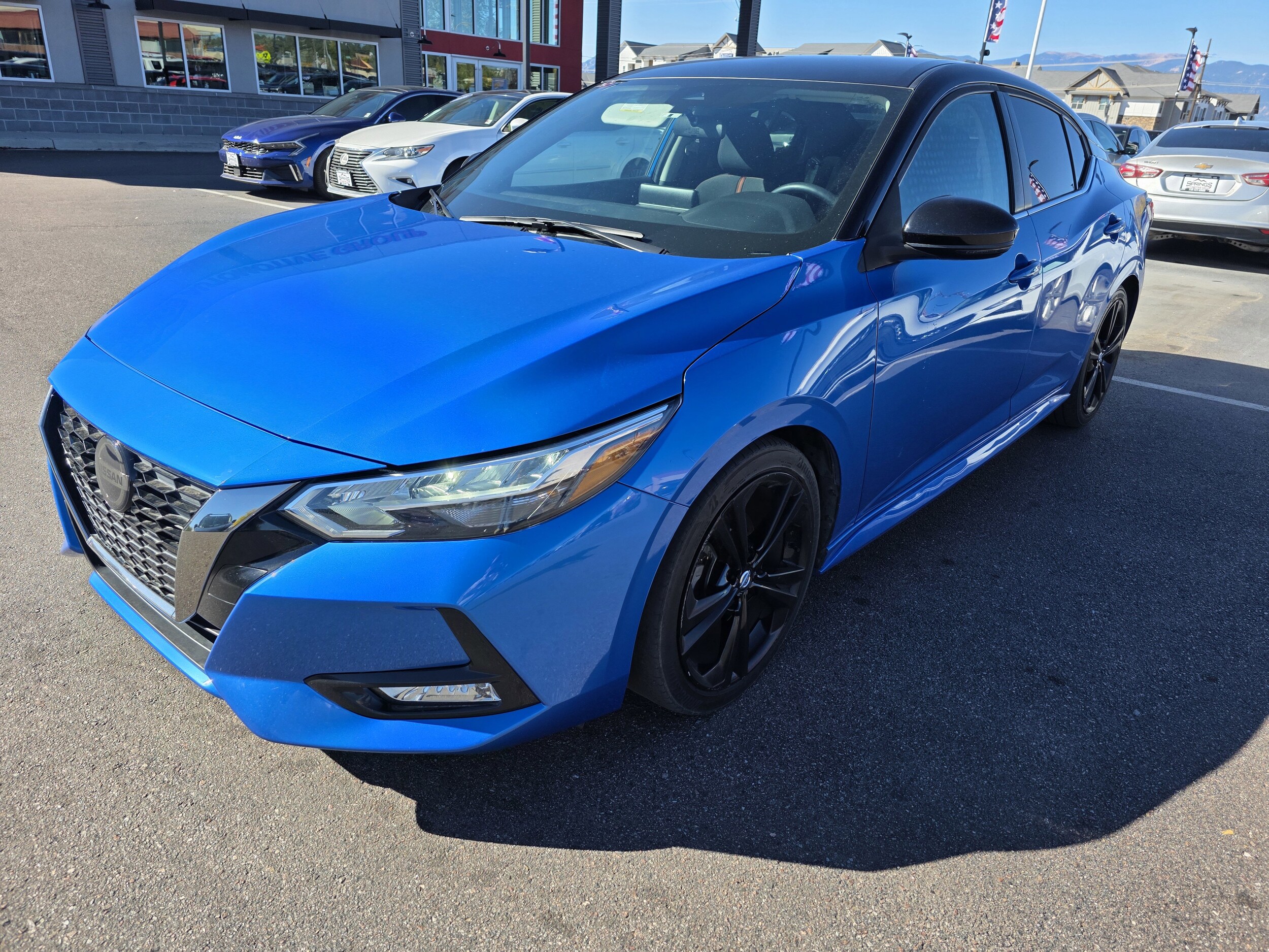 2021 Nissan Sentra SR photo 3