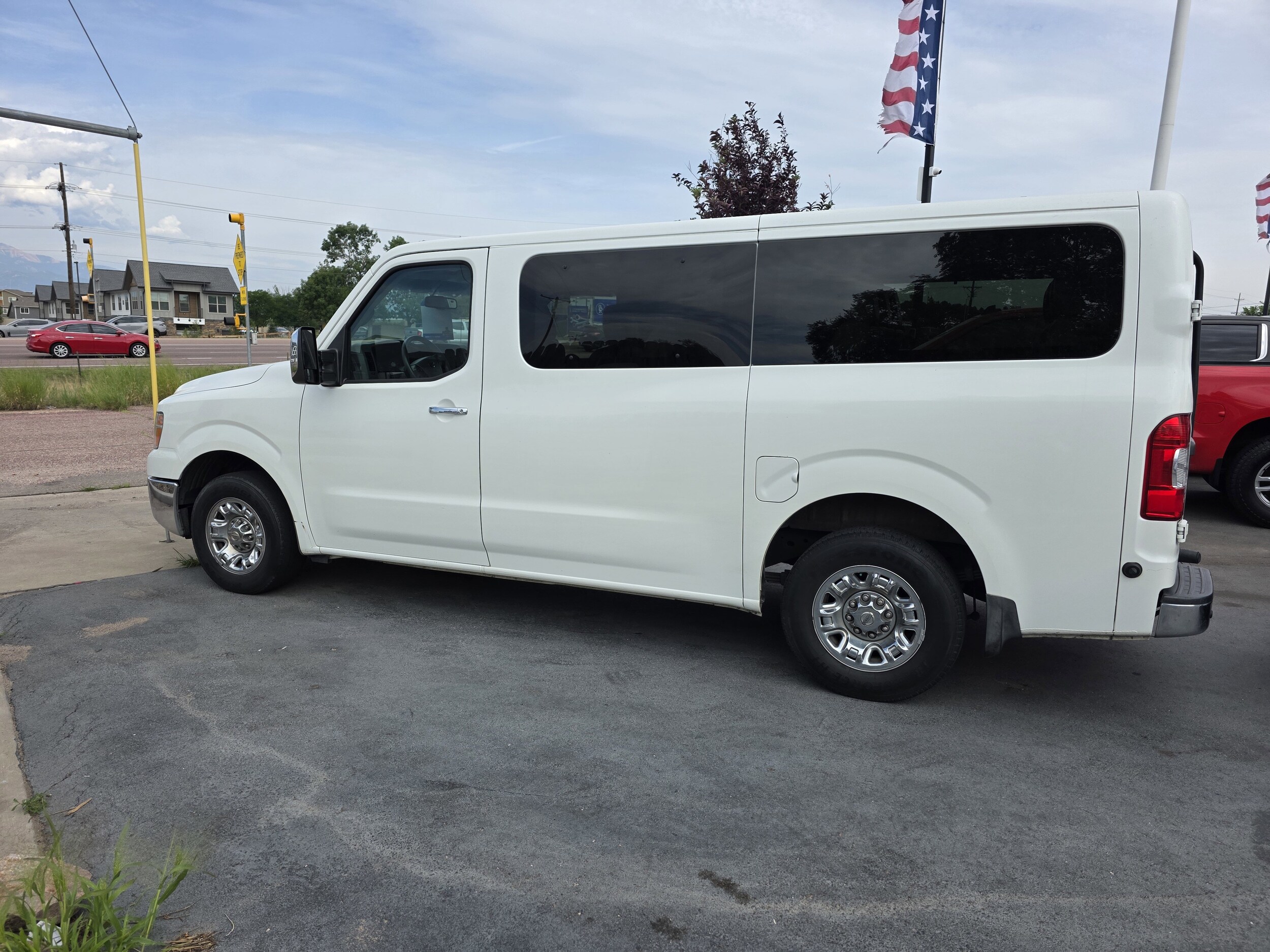 2016 Nissan NV3500 photo 4