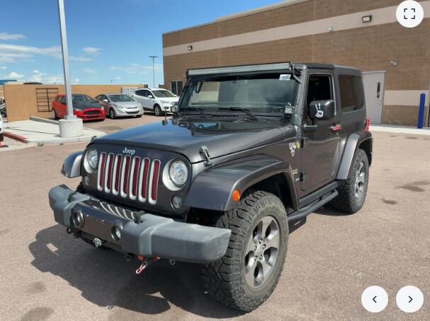 2017 Jeep Wrangler Sahara photo 2