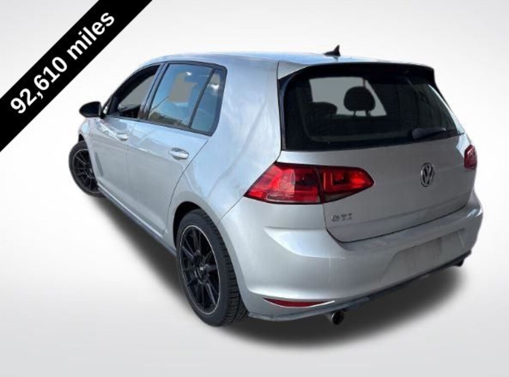 Used 2015 Volkswagen Golf GTI 2.0T SE 4-Door Hatchback