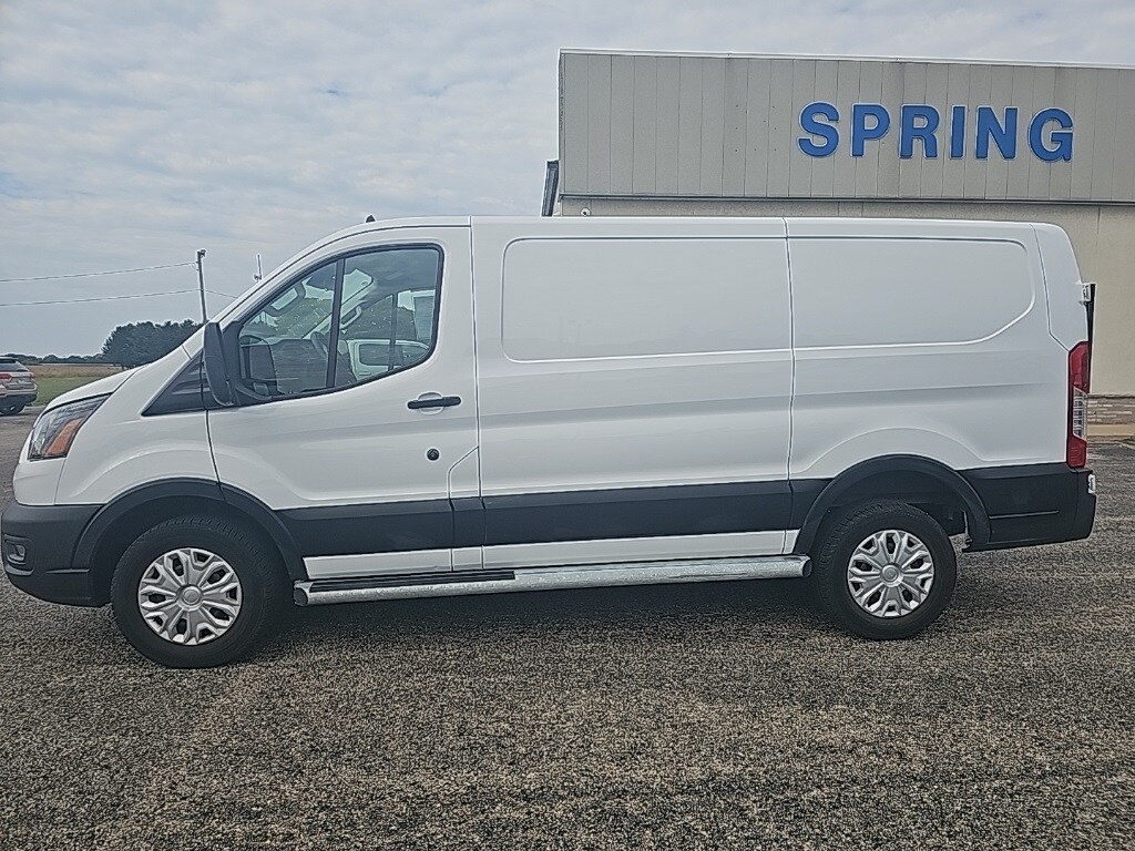 2024 Ford Transit photo 4