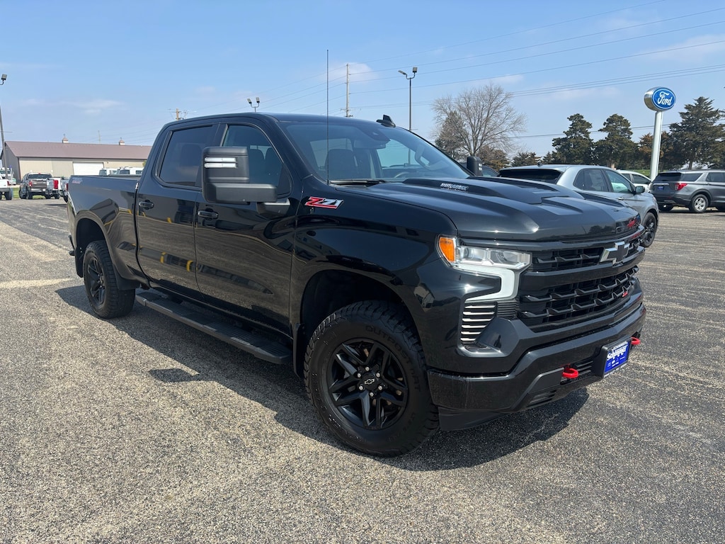 Used 2024 Chevrolet Silverado 1500 LT Trail Boss Truck Crew Cab