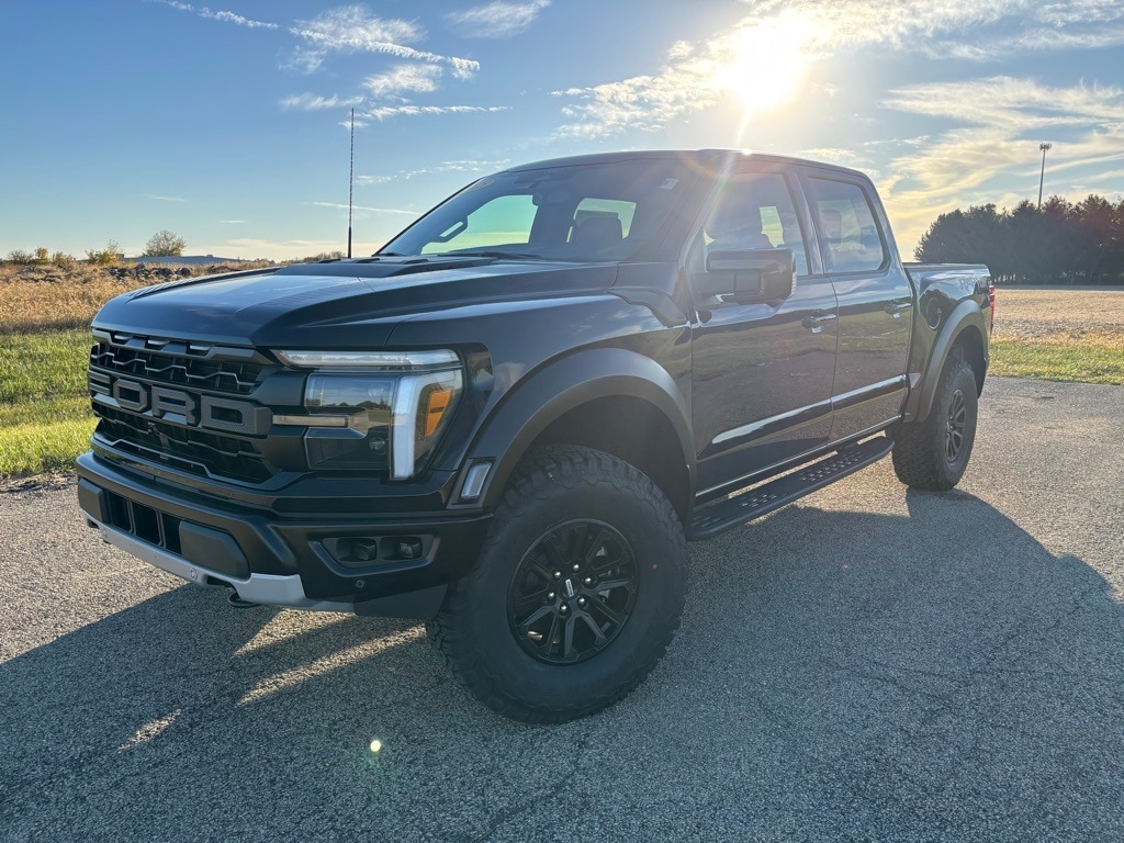 New 2025 Ford F-150 Raptor Truck SuperCrew Cab