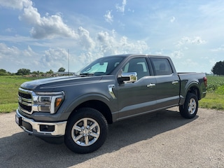 2025 Ford F-150 Lariat Truck SuperCrew Cab
