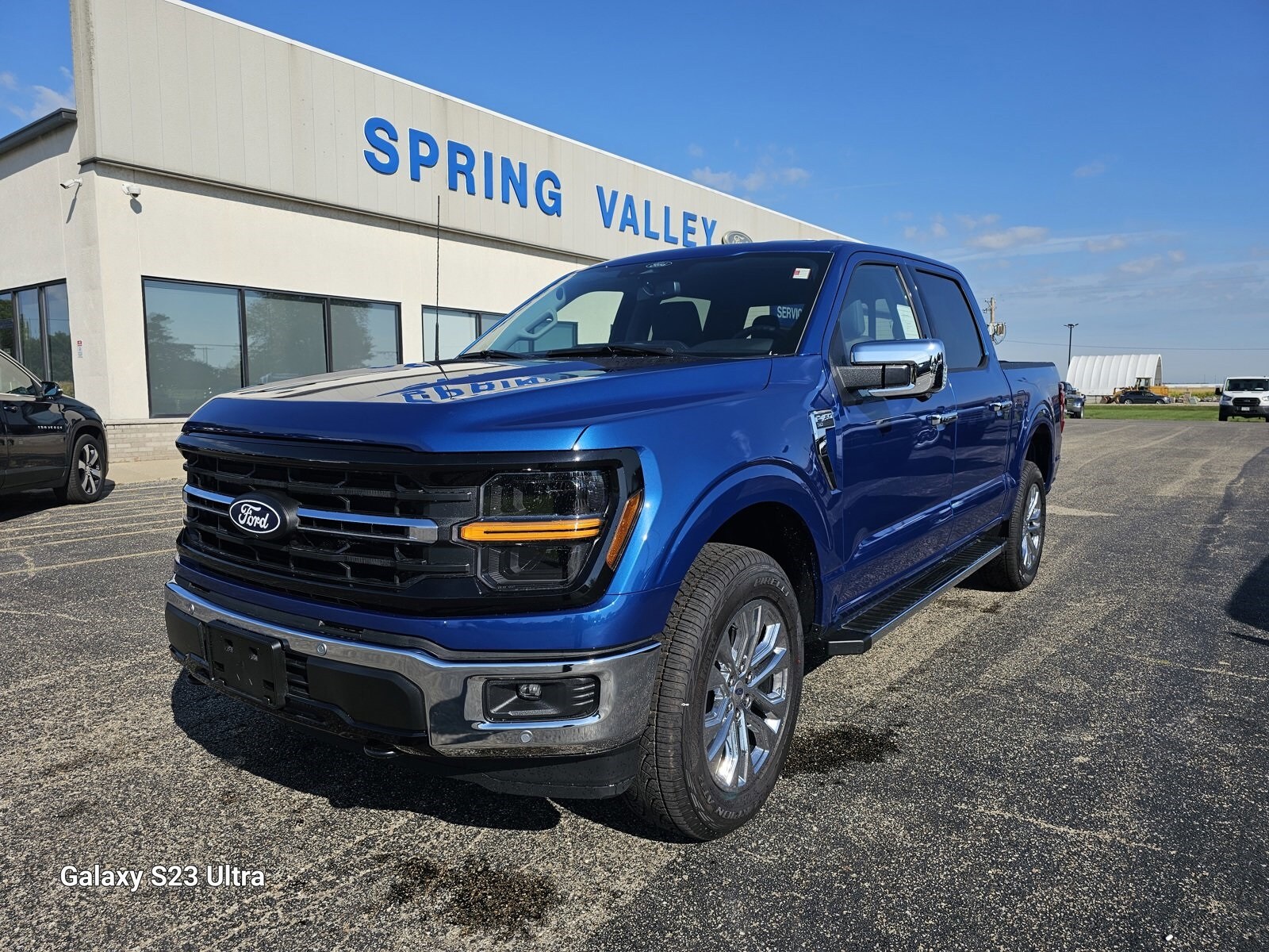 2024 Ford F-150 XLT photo 2