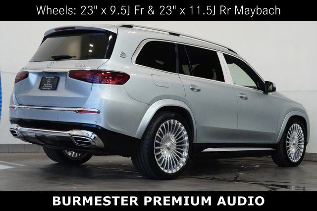 2025 Mercedes Benz GLS Maybach 600 4MATIC photo 4