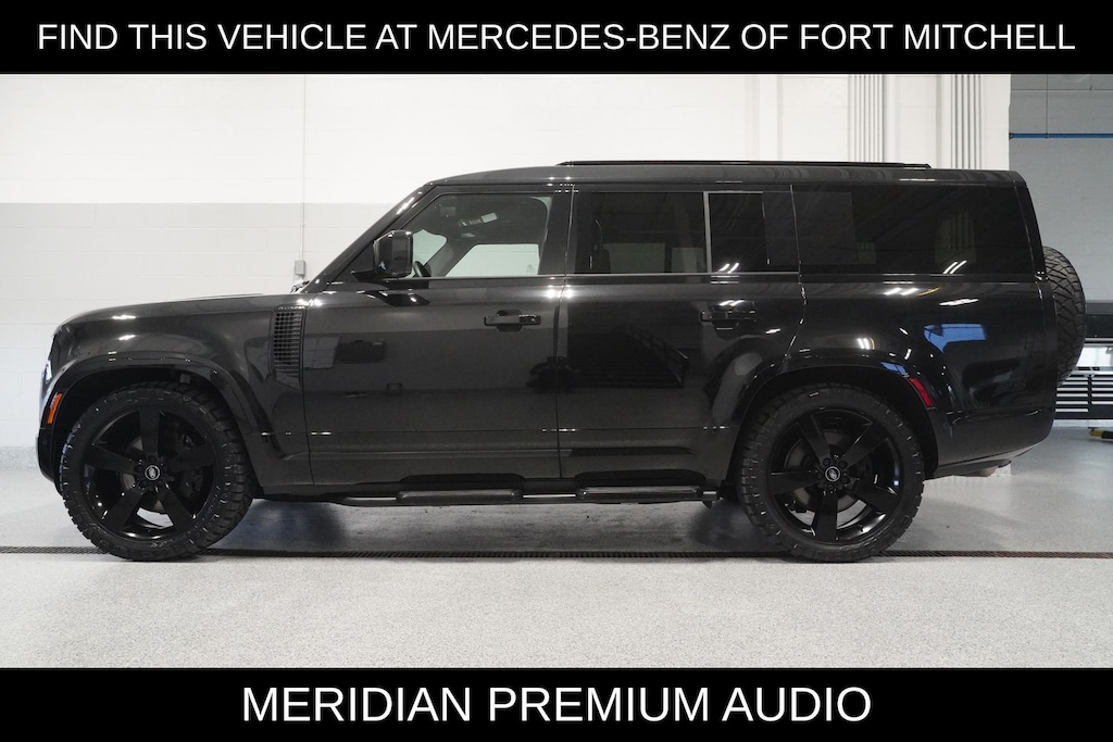 Used 2025 Land Rover Defender 130 X-Dynamic SE SUV
