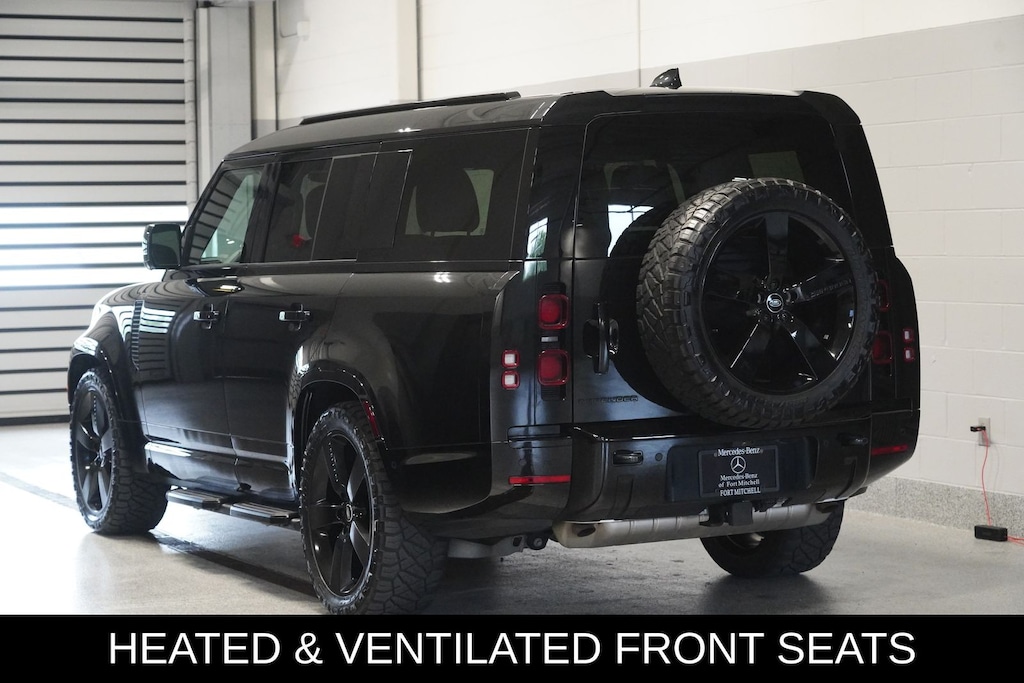Used 2025 Land Rover Defender 130 X-Dynamic SE SUV