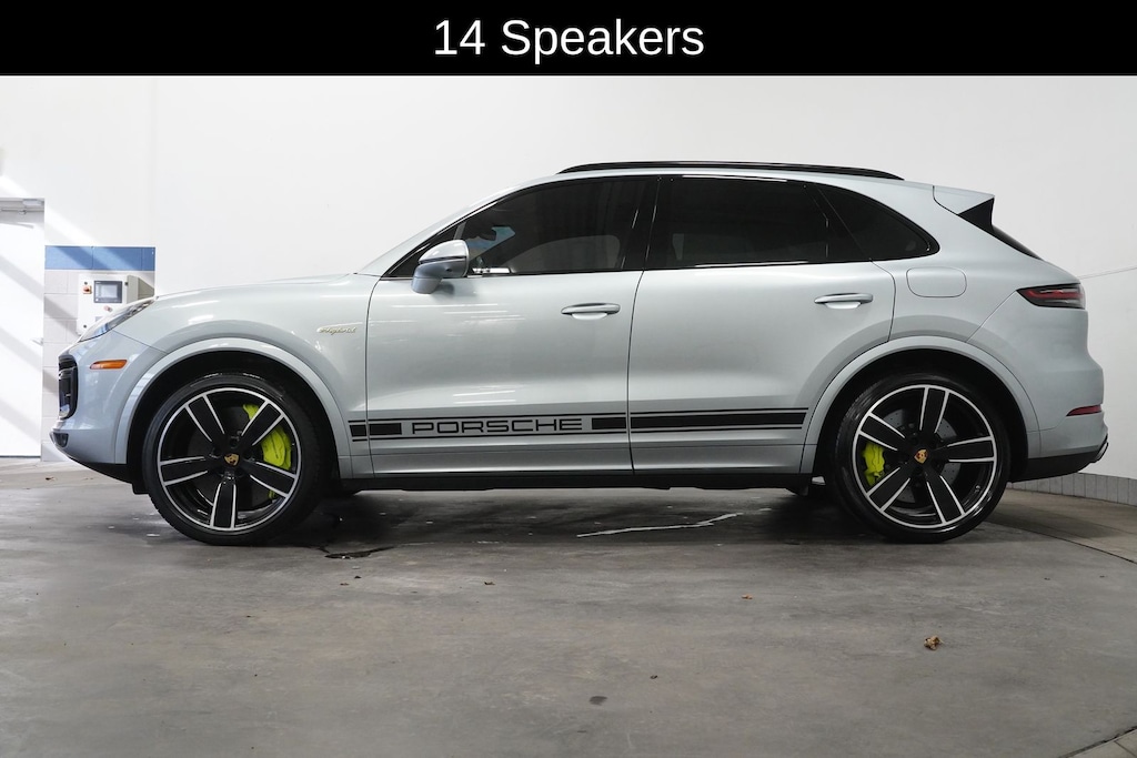 Used 2022 Porsche Cayenne E-Hybrid Turbo S SUV