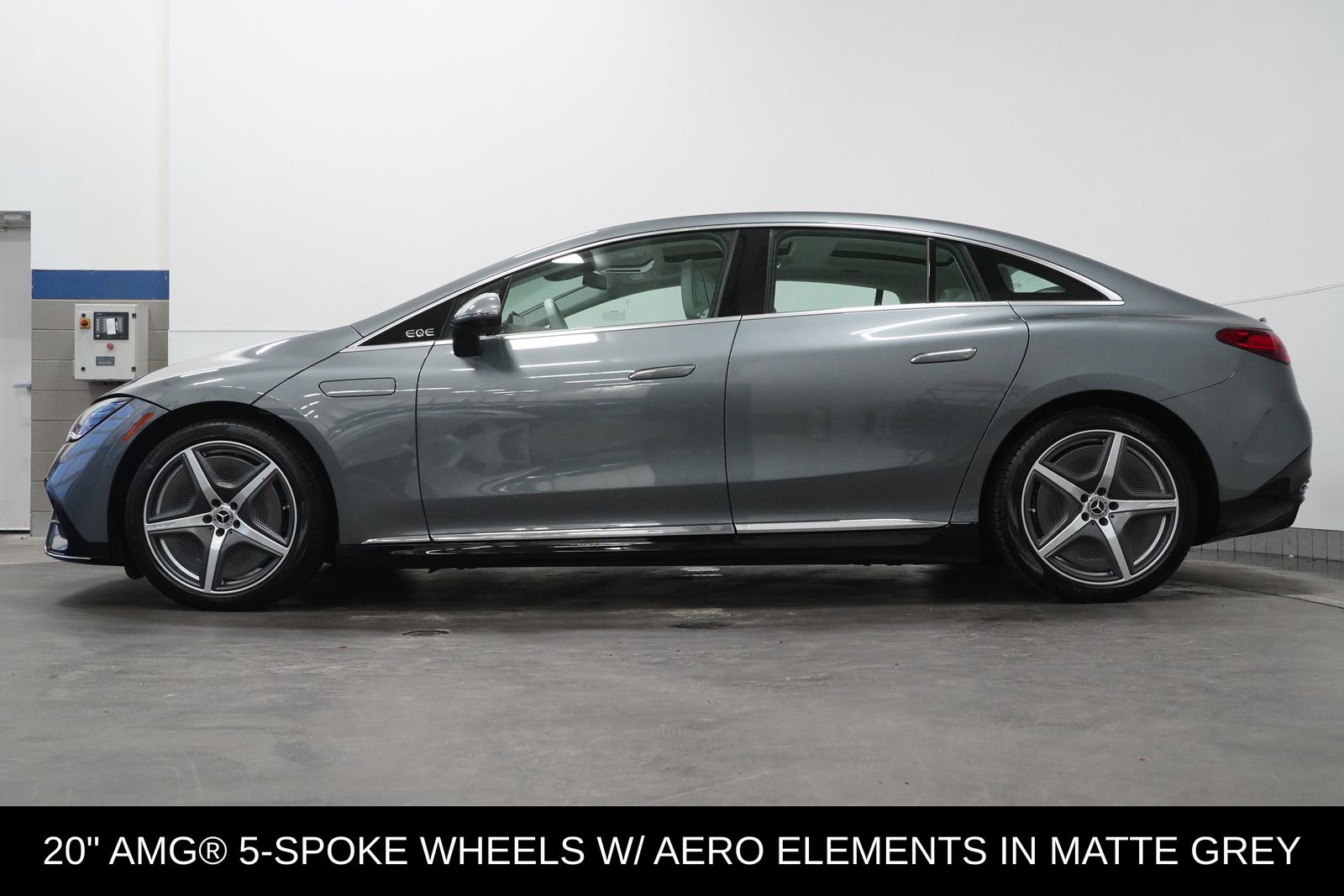 2024 Mercedes Benz 350 4MATIC photo 4