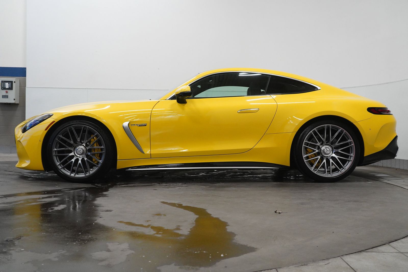 2024 Mercedes Benz AMG GT GT 63 photo 4