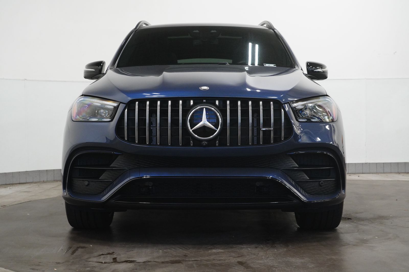 2024 Mercedes Benz GLE AMG 63 photo 3