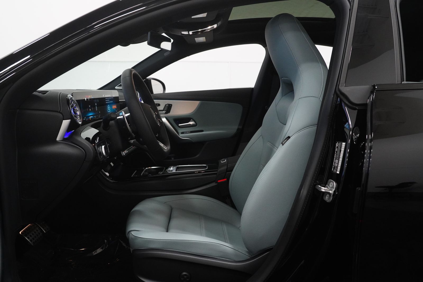 2025 Mercedes Benz CLA AMG 45 4MATIC photo 2
