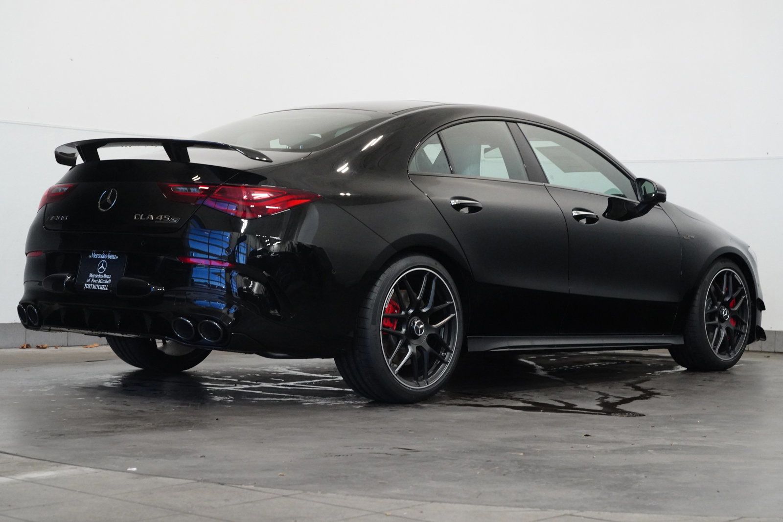 2025 Mercedes Benz CLA AMG 45 4MATIC photo 4
