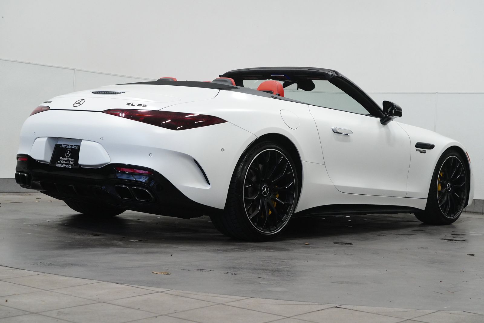 2022 Mercedes Benz SL AMG 63 photo 3