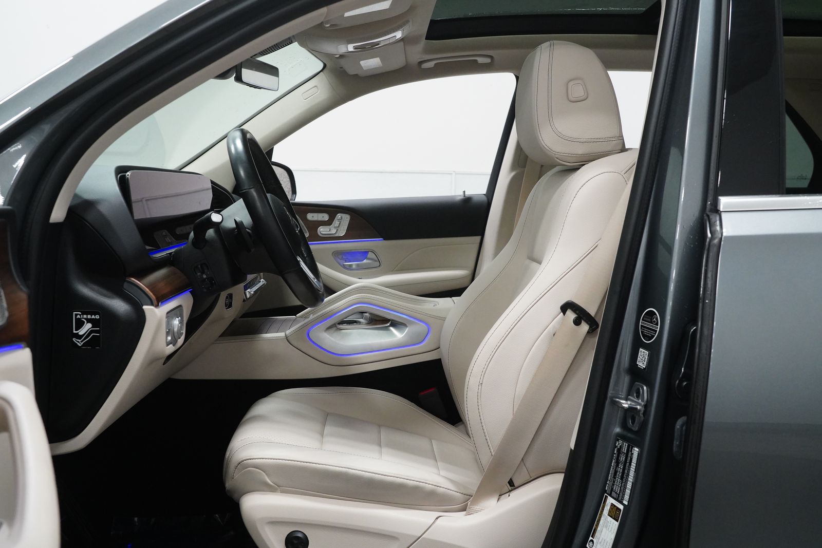 2022 Mercedes Benz GLE 350 4MATIC photo 2