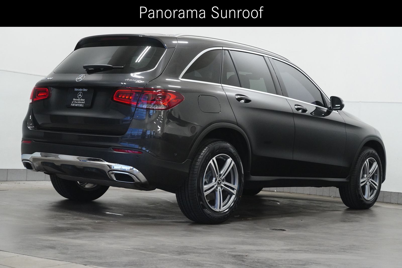 2021 Mercedes Benz GLC 300 4MATIC photo 2