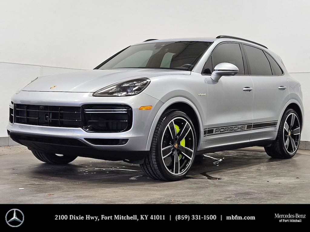 Used 2022 Porsche Cayenne E-Hybrid Turbo S SUV