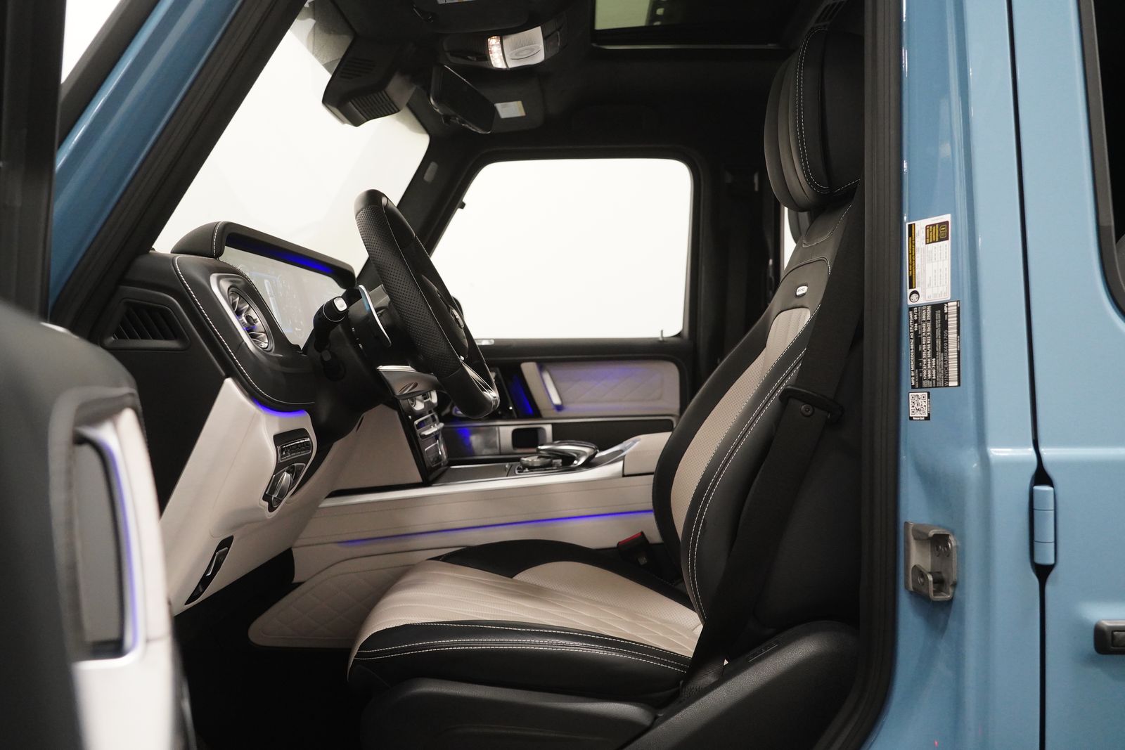 2024 Mercedes Benz G AMG 63 photo 2