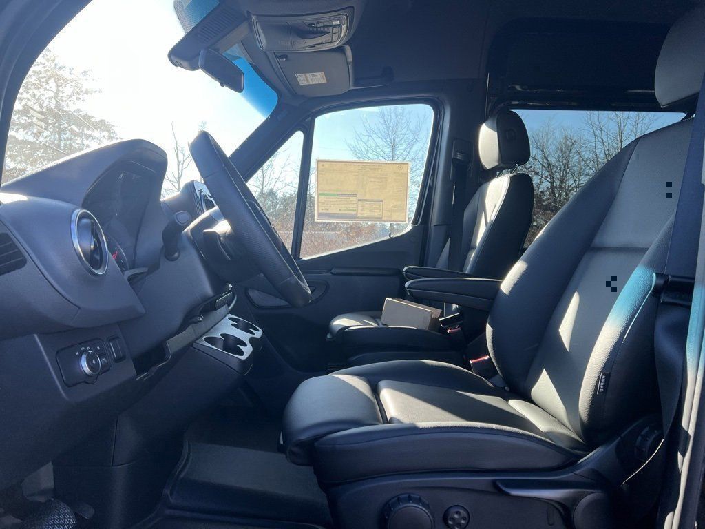 2025 Mercedes-Benz Sprinter Passenger Van Base - Photo 13