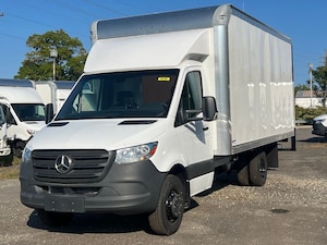 2024 Mercedes-Benz Sprinter 4500 Standard Roof Cab/Chassis
