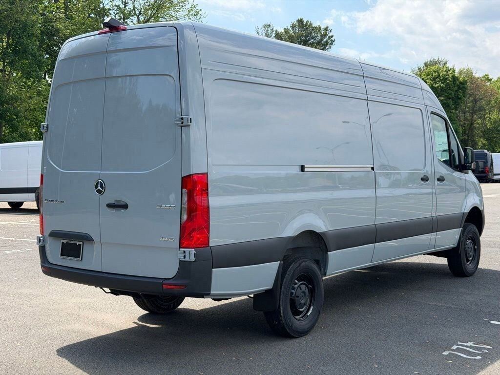 New 2025 Mercedes-Benz Sprinter 2500 Cargo 170 WB Cargo Van