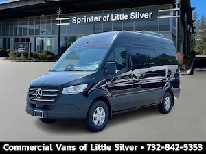 2025 Mercedes-Benz Sprinter 2500 Passenger 144 WB Minivan/Van