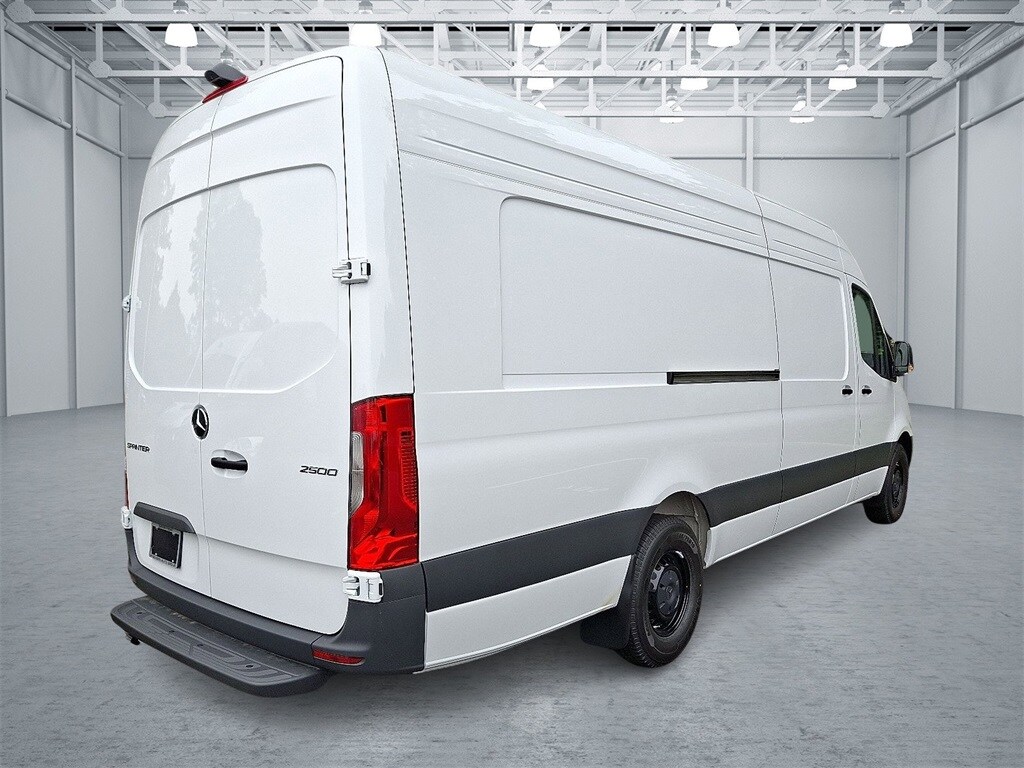 New 2025 Mercedes-Benz Sprinter 2500 Cargo 170 WB Cargo Van