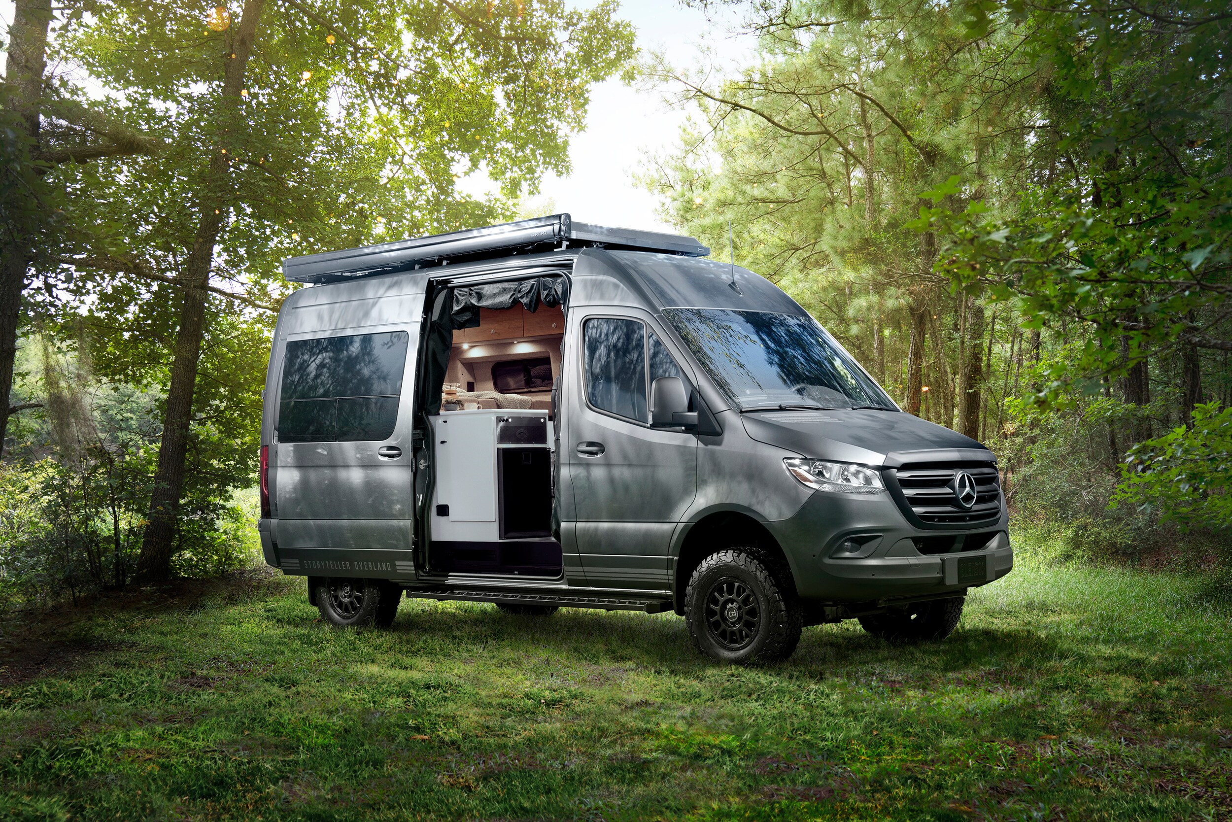 Sprinter with camper upfits