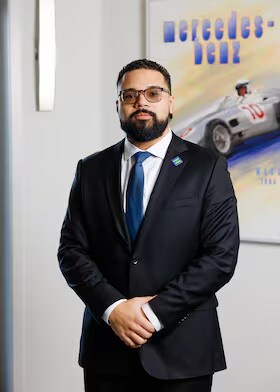 Staff member Hans Morales from 65913889fd6e