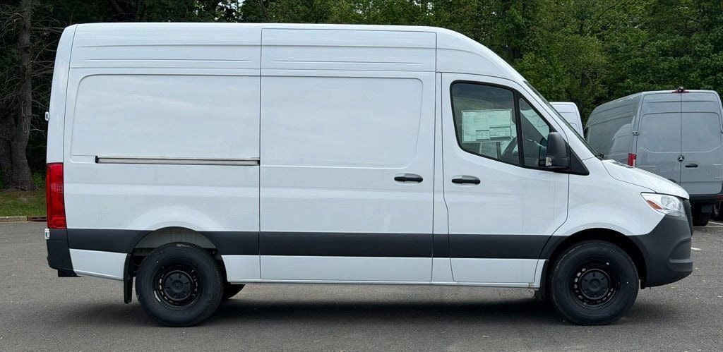 New 2025 Mercedes-Benz Sprinter 2500 Cargo 144 WB Cargo Van