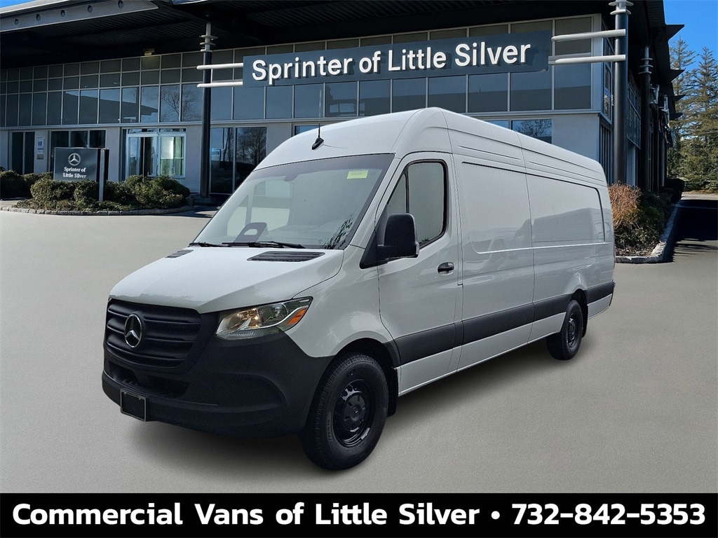 2025 Mercedes-Benz Sprinter Cargo Van Base's photo