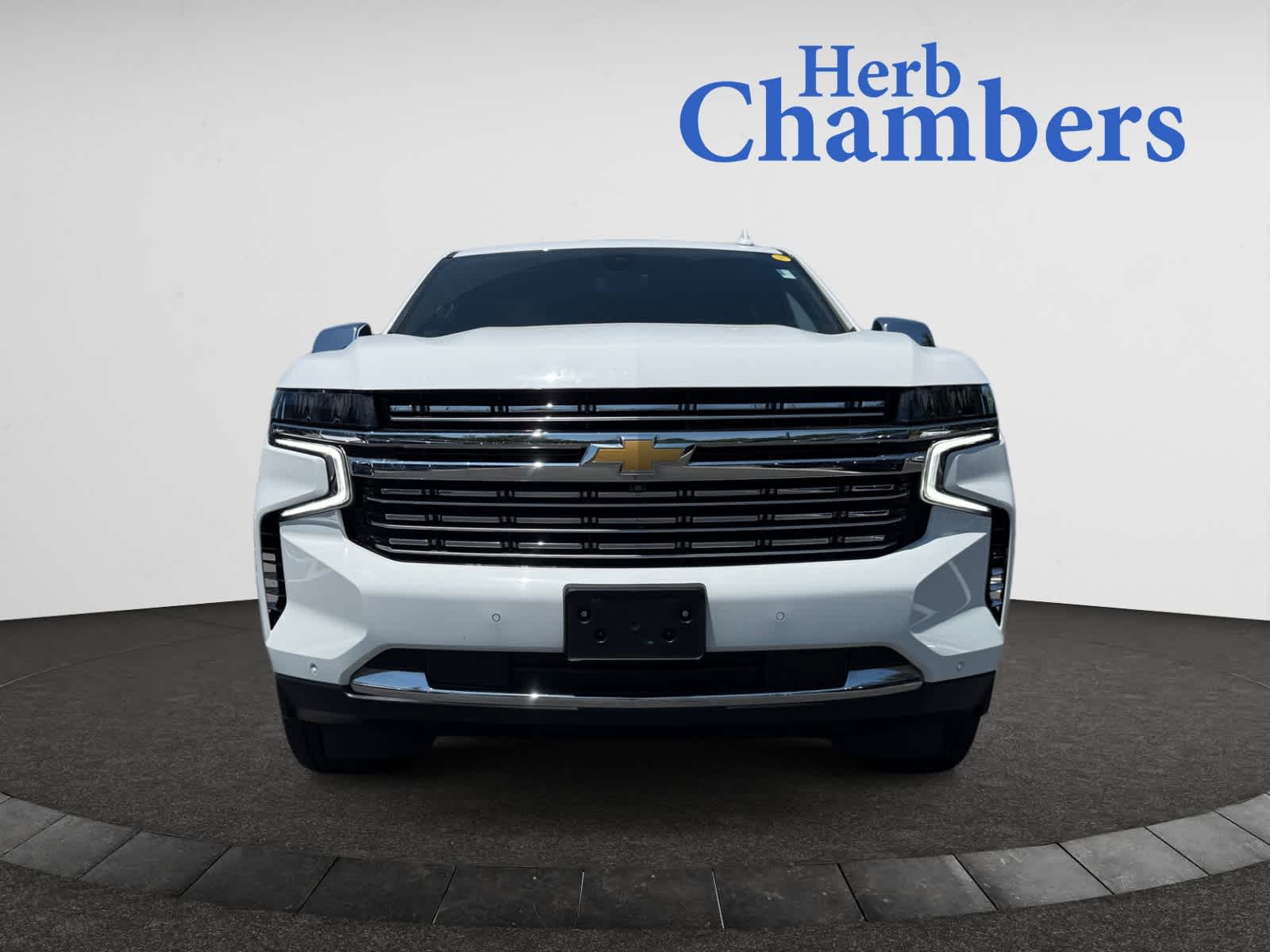Used 2021 Chevrolet Suburban Premier with VIN 1GNSKFKD1MR354219 for sale in Sudbury, MA