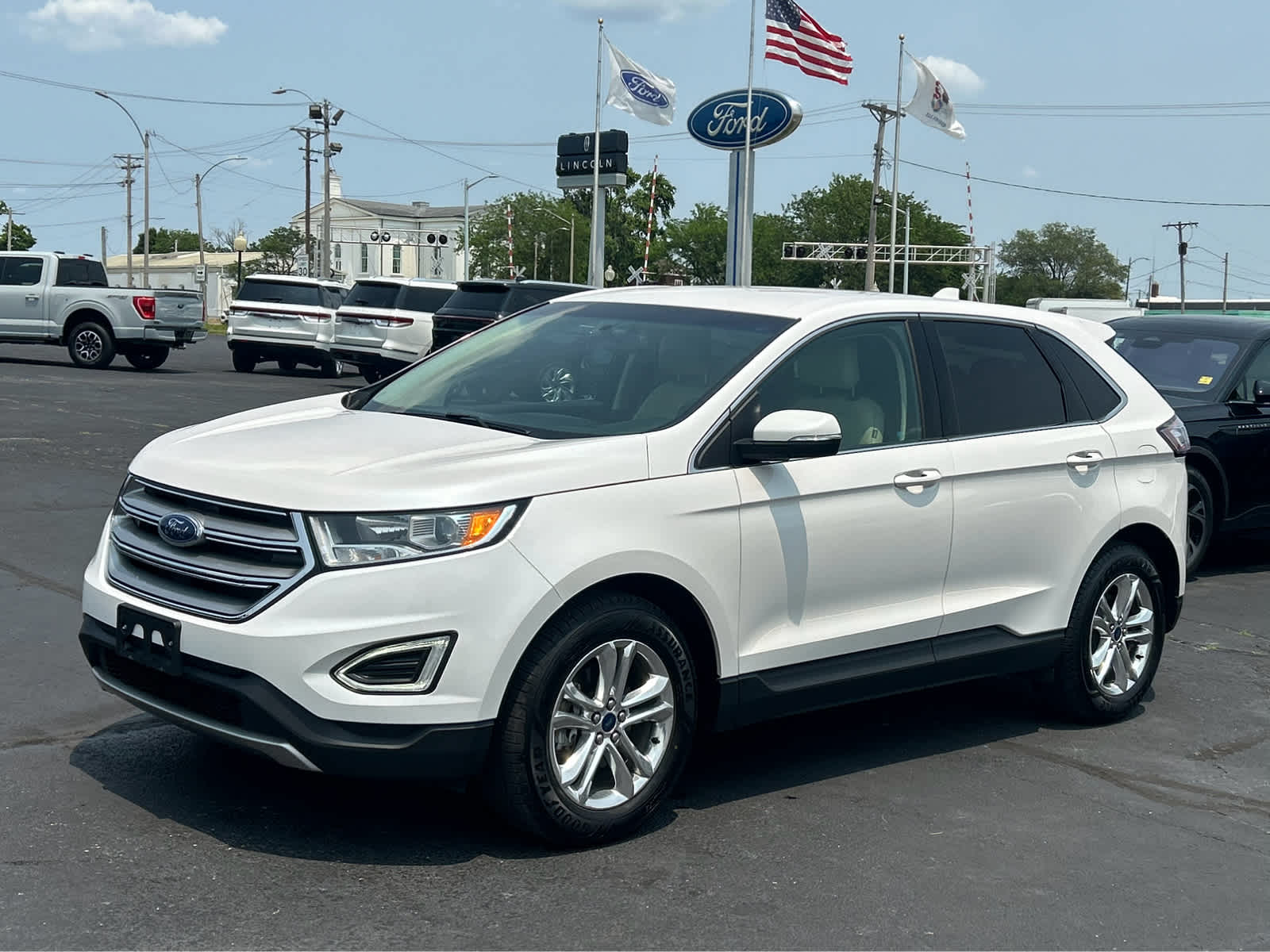 Used 2016 Ford Edge SEL with VIN 2FMPK3J86GBB18654 for sale in Mount Vernon, IL