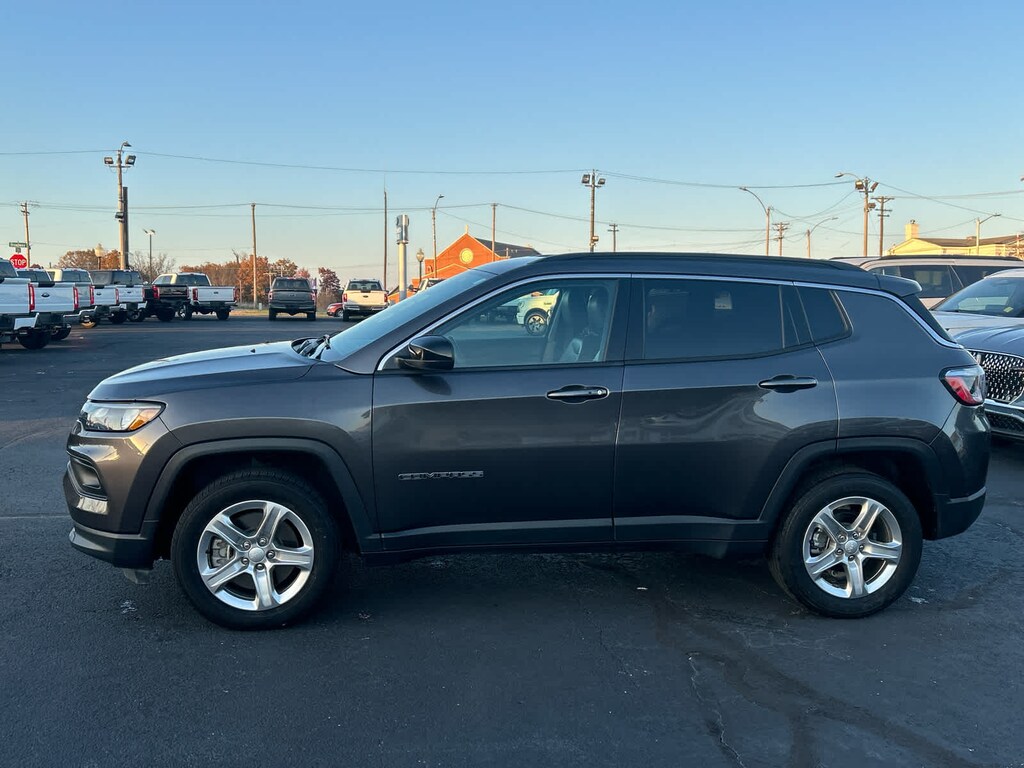 Used 2024 Jeep Compass Latitude 4x4