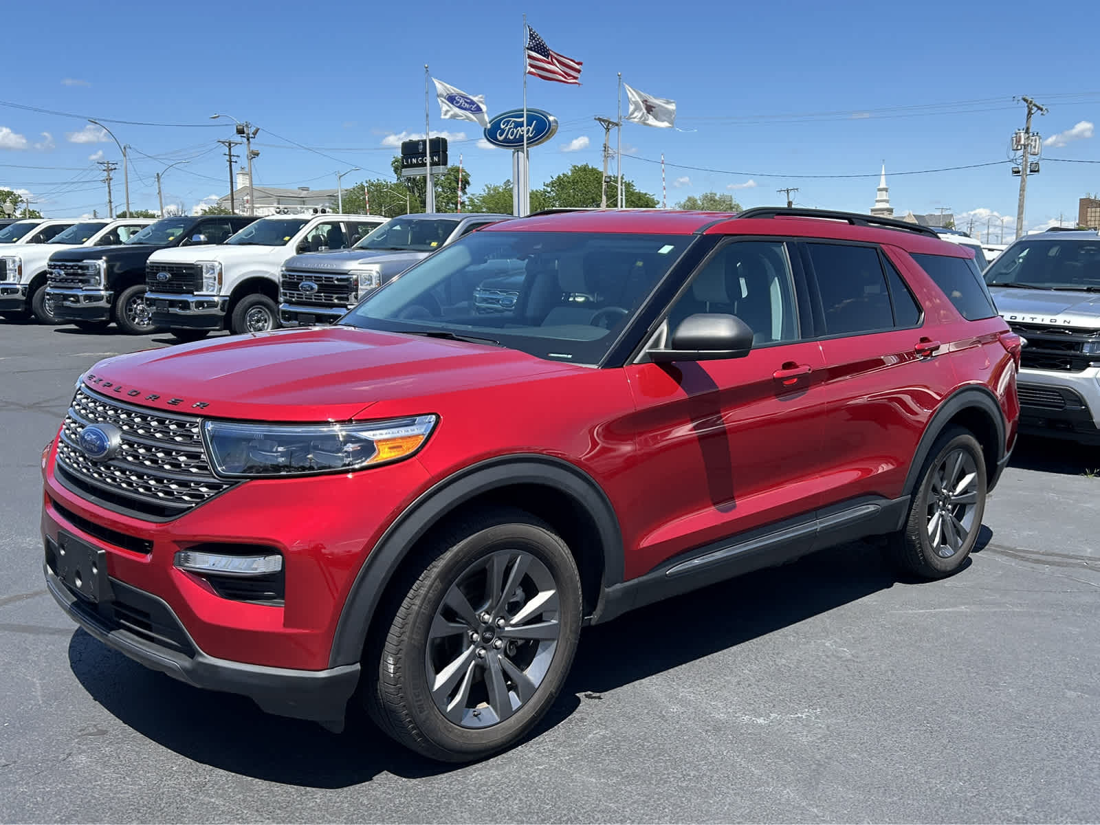 Used 2021 Ford Explorer XLT with VIN 1FMSK8DH6MGA20960 for sale in Mount Vernon, IL