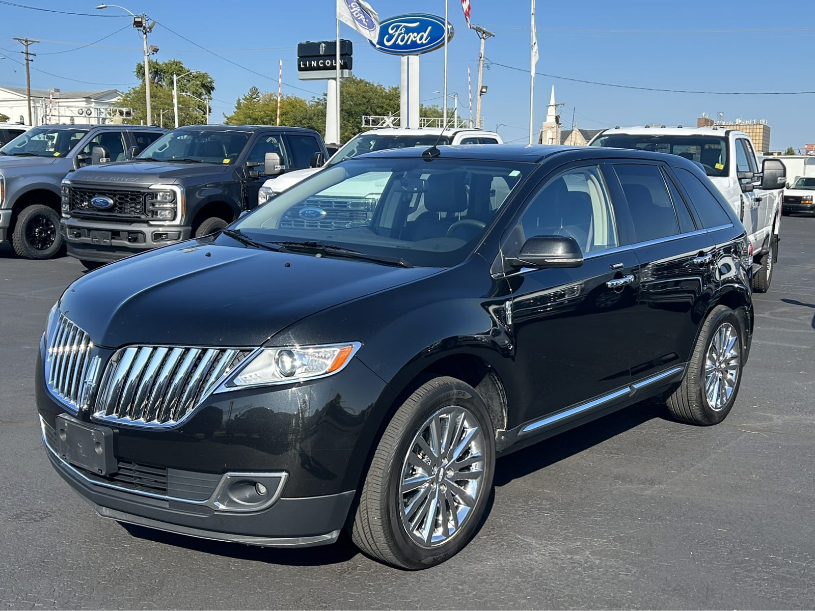 Used 2013 Lincoln MKX  with VIN 2LMDJ8JK3DBL23363 for sale in Mount Vernon, IL