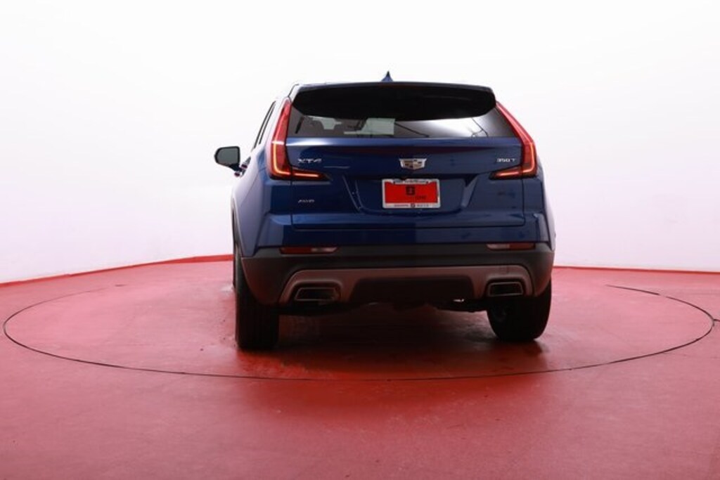 Used 2022 Cadillac XT4 Premium Luxury SUV