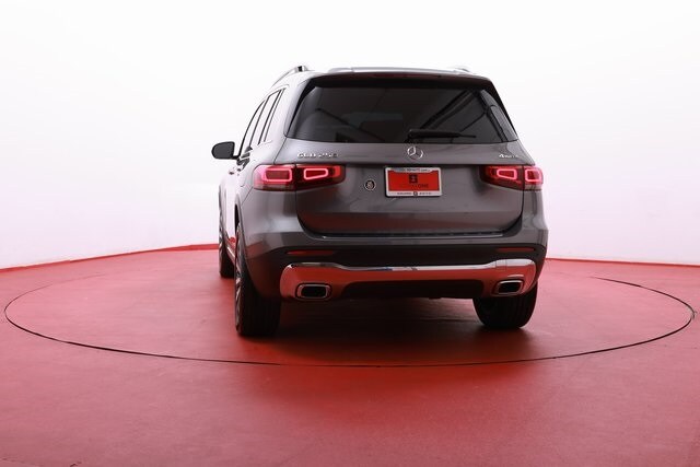 2020 Mercedes Benz GLB 250 photo 3