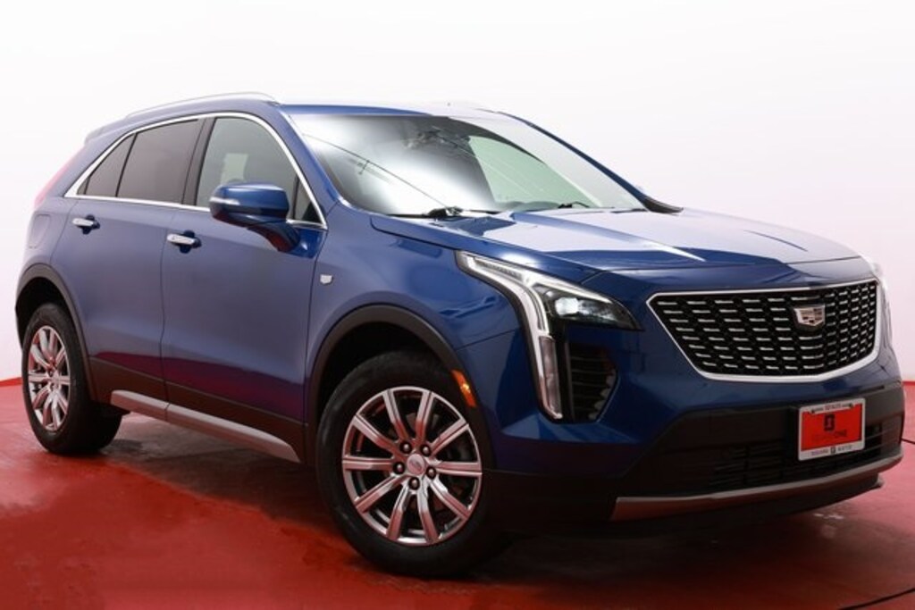 Used 2022 Cadillac XT4 Premium Luxury SUV