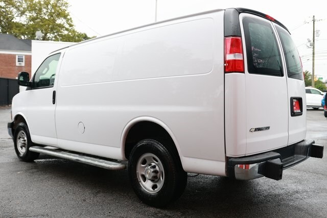 2023 Chevrolet Express 2500 Work Van photo 4