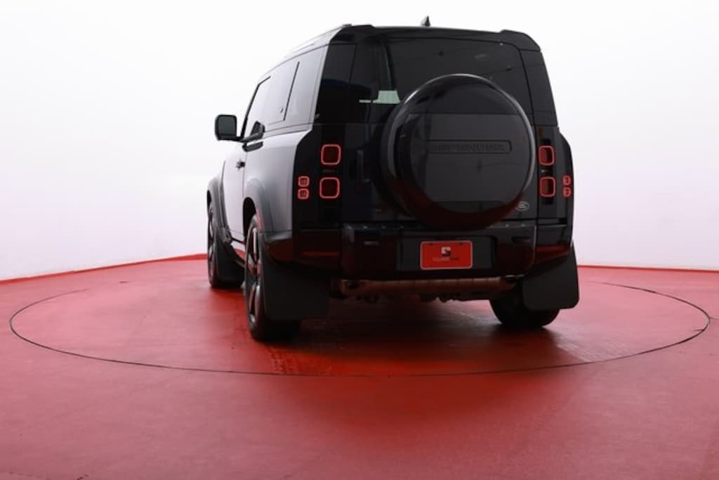 Used 2023 Land Rover Defender 90 X-Dynamic SE SUV