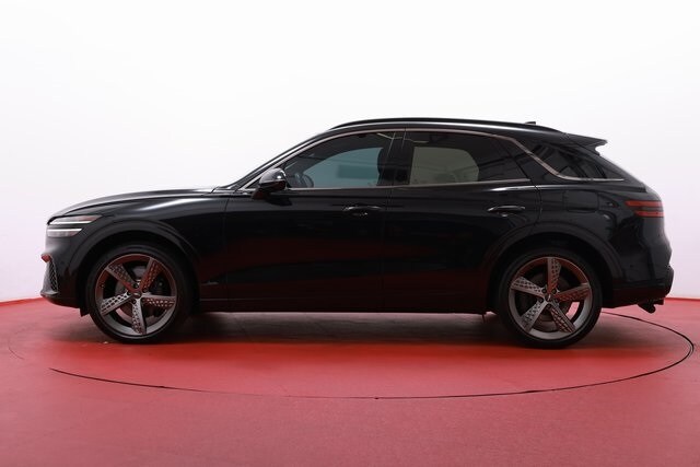 2023 Genesis GV70 3.5T Sport photo 2