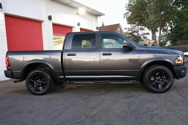 2023 Ram 1500 Classic Warlock photo 4