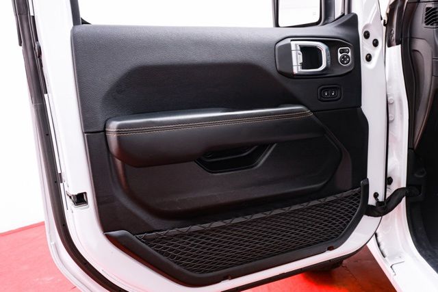 2025 Jeep Wrangler 4-Door Sahara - Photo 23