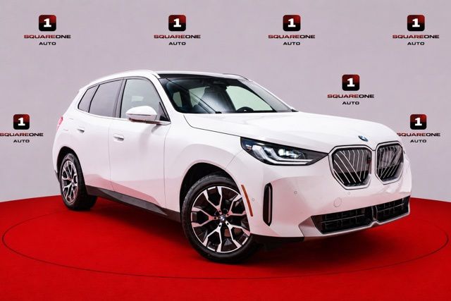 2026 BMW X3 30 XDRIVE's photo