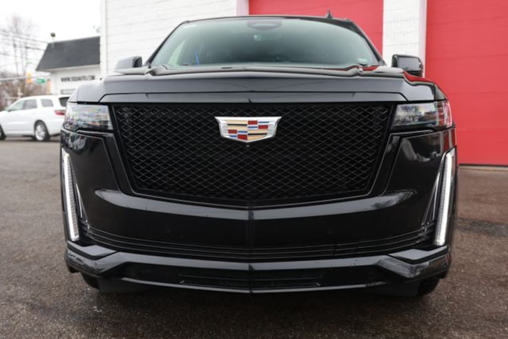 Used 2024 Cadillac Escalade ESV Sport SUV