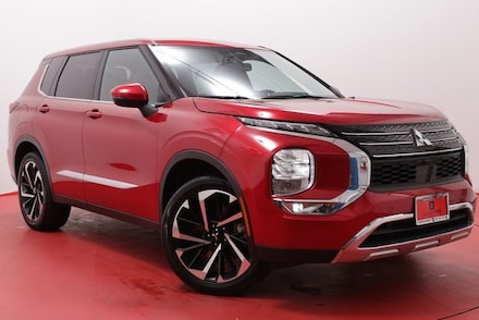 2024 Mitsubishi Outlander SEL SUV
