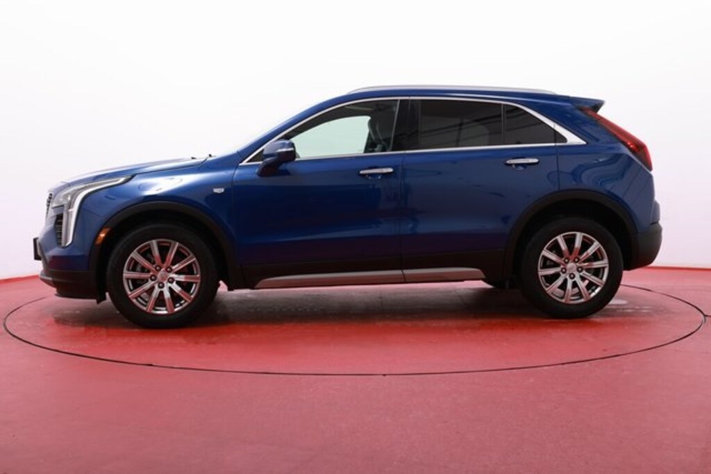 Used 2022 Cadillac XT4 Premium Luxury SUV